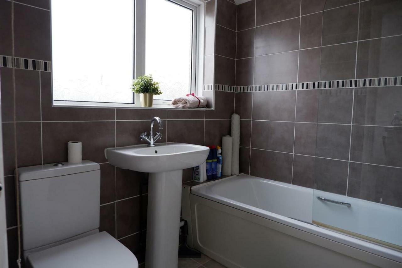 Idyllic 3-Bed House. 5-Min From Channel Tunnel Villa Folkestone Eksteriør bilde